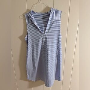 Vineyard Vines hooded swim coverup or dress blue and white stripe women’s small